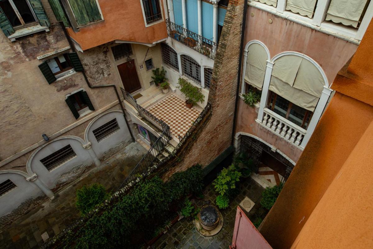 Piazza San Marco - Cozy And Warm Apartment Венеция Экстерьер фото